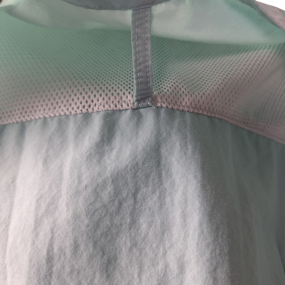 L.L Bean Women Small Vented Long Sleeve Outdoor Hiking Button Down Shirt Pockets - Picture 9 of 15